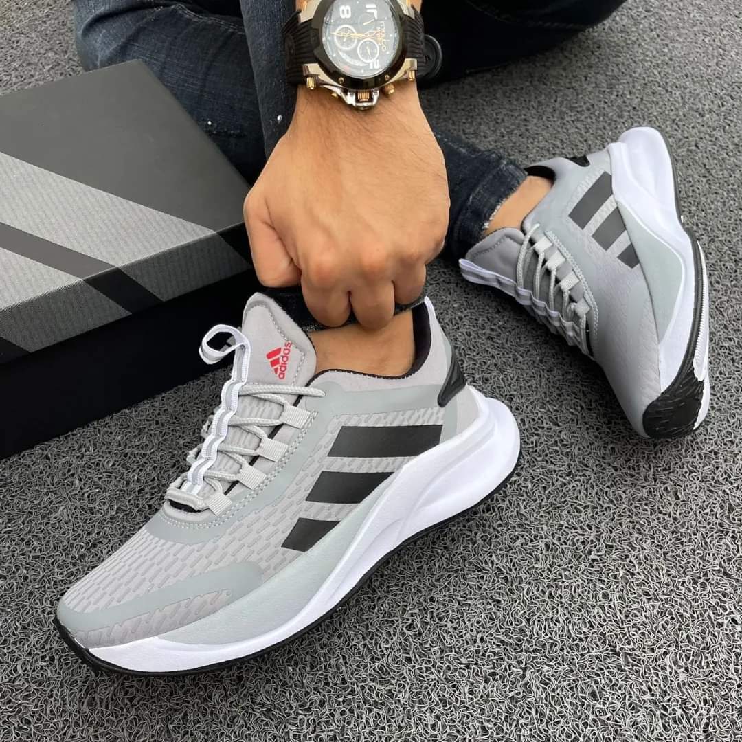 Tenis Adidas Bounce Masculino - Running con Tecnología de Amortiguación y Suela Flexible