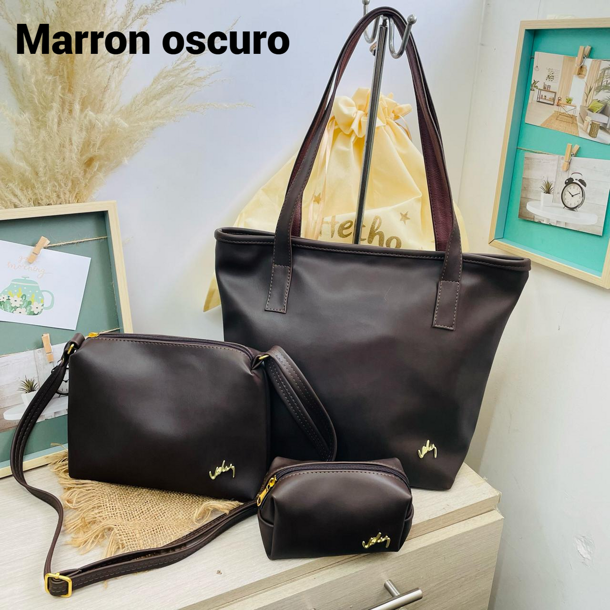 Trío Dacota Cuero Femenino Safari - Bolso de Mano, Carriel y Cosmetiquera