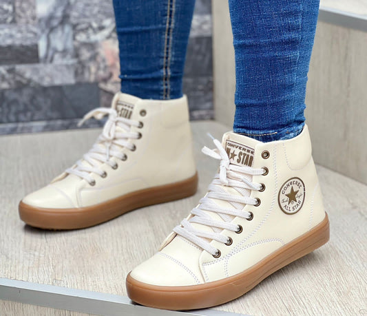 Bota Converse, Estilo Urbano y Durabilidad